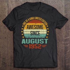 Awesome Since August 1952 Vintage 70Th Birthday