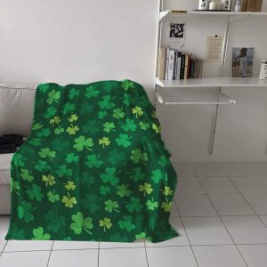 Green Four Leaf Clover StPatricks Day Blanket 3