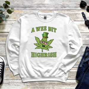 Lucky Shamrock A Wee Bit Highrish Irish Sweatshirt 3