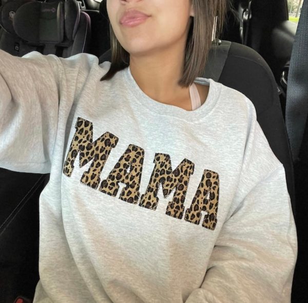 Mama Embroidered Leopard Print Applique Simple Sweatshirt