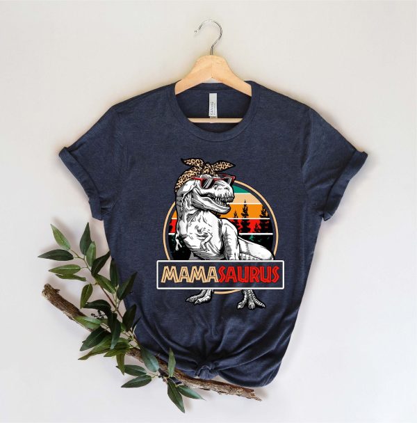 Mama Saurus Dinosaur Mom Mothers Day Shirt