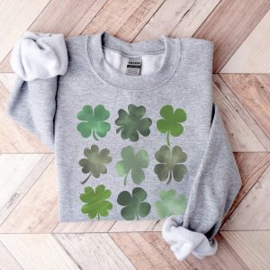 St Patricks Day Watercolor Shamrocks Sweatshirt 3