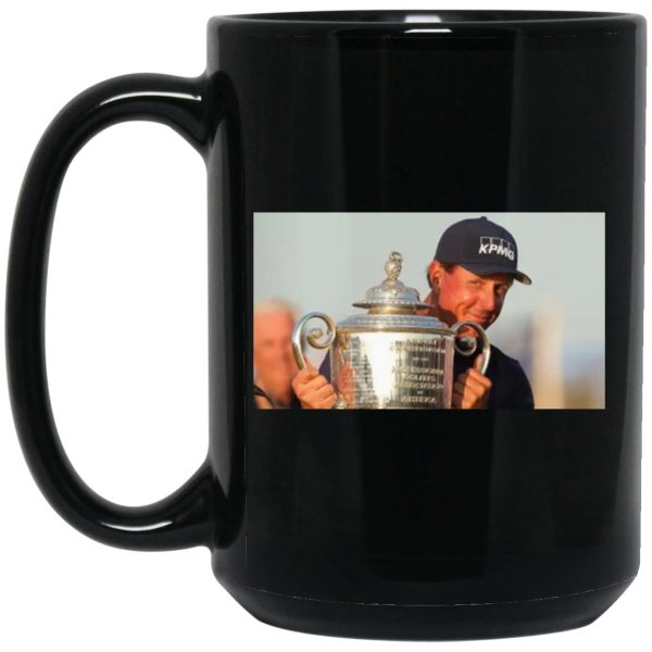 Phil Mickelson With The Trophy Golf Mugs