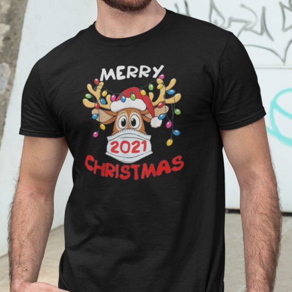 Reindeer In Mask Merry Christmas 2021 T-Shirt