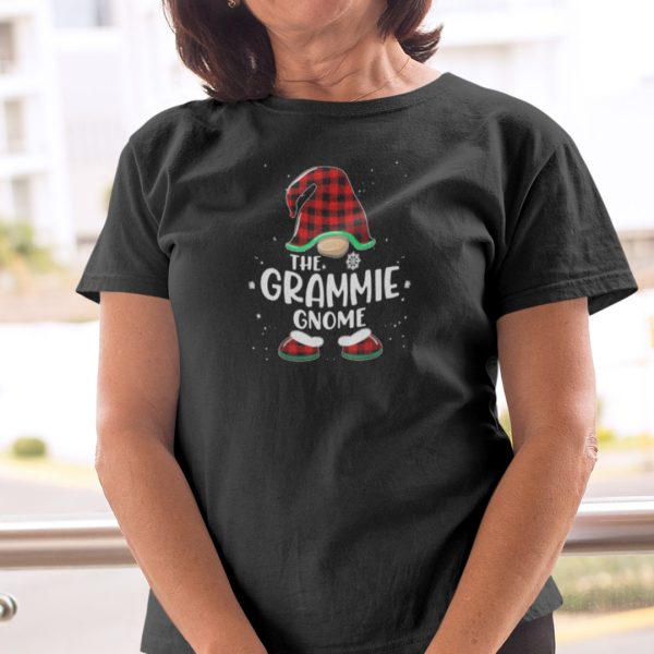 The Grammie Gnome Shirt Merry Christmas
