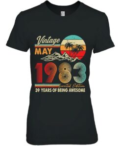 39 Years Old 39Th Birthday Decoration May 1983 Vintage 2