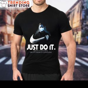 Funny Just Do It Michael Myers Wearing Mask T-Shirt