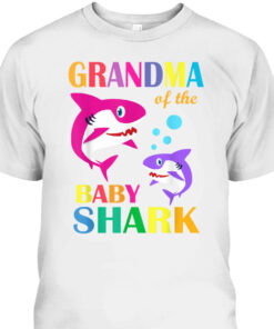 Funny Mother's Day T-Shirt Grandma Of The Baby Shark 1 Funny Mothers Day T Shirt Grandma Of The Baby Shark 2