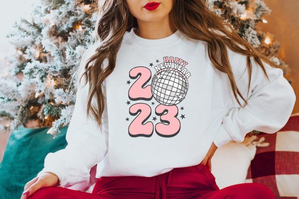 Cheers To The New Year 2023 Christmas Shirt Sweatshirt