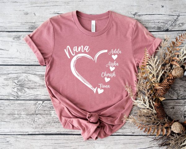 Custom Grandma Heart Nana Mother’s Day Shirt