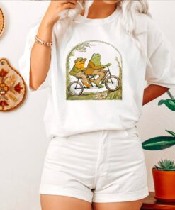 Frog And Toad Cottagecore Crewneck Sweatshirt 5 Frog And Toad Cottagecore Crewneck Sweatshirt 6