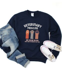 Funny Veterinarian Pet Vet Sweatshirt 3 Funny Veterinarian Pet Vet Sweatshirt 4