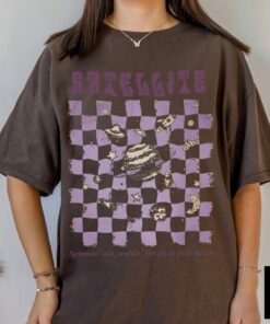 Harry’s House Satellite Welcome To Harrys 2023 Shirt 3 Harry's House Satellite Welcome To Harrys 2023 Shirt 4