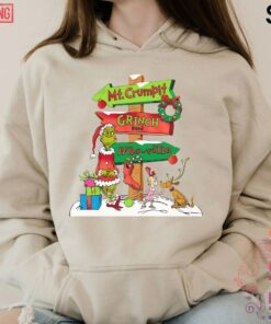 I'm A Grinchaholic Christmas 2022 Grinch T-Shirt Sweatshirt Hoodie 3 Im A Grinchaholic Christmas 2022 Grinch T Shirt Sweatshirt Hoodie 4