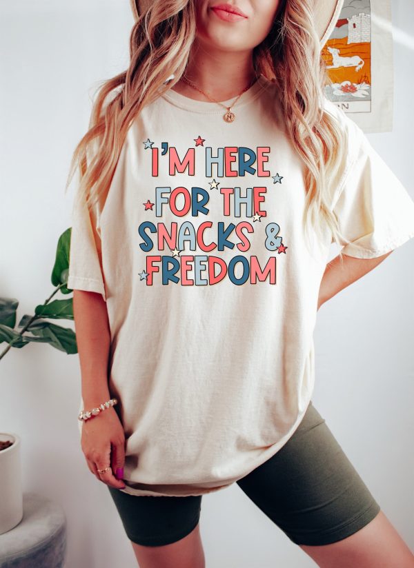 I’m Here For The Snacks And Freedom 4th Of July Shirt