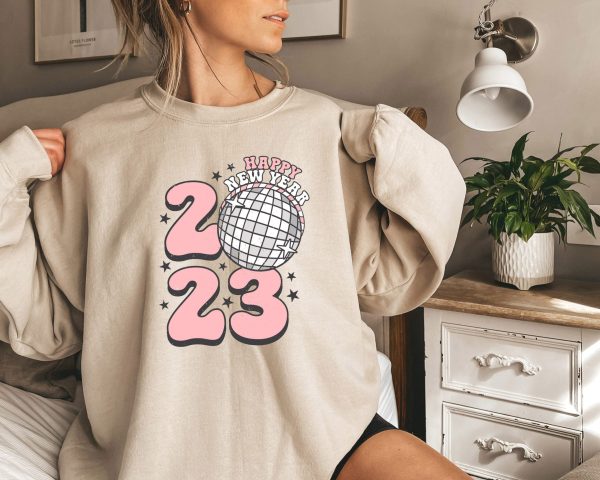 2023 Funny Cheers To The Retro New Year Sweatshirt Hoodie