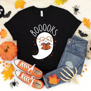 Booooks Ghost Books Halloween Reading Teacher Shirt