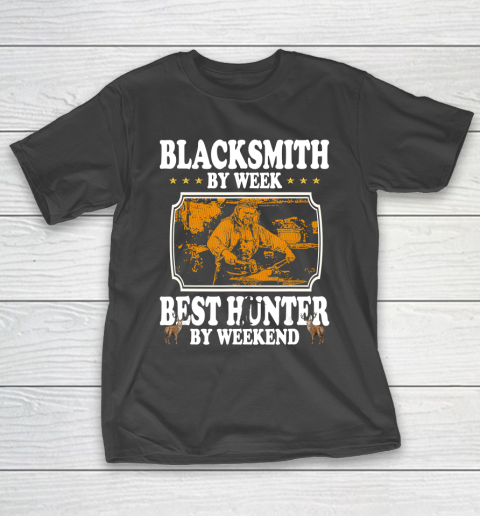Father gift shirt Vintage Blacksmith by week best Hunter by weekend gifts papa T Shirt T-Shirt