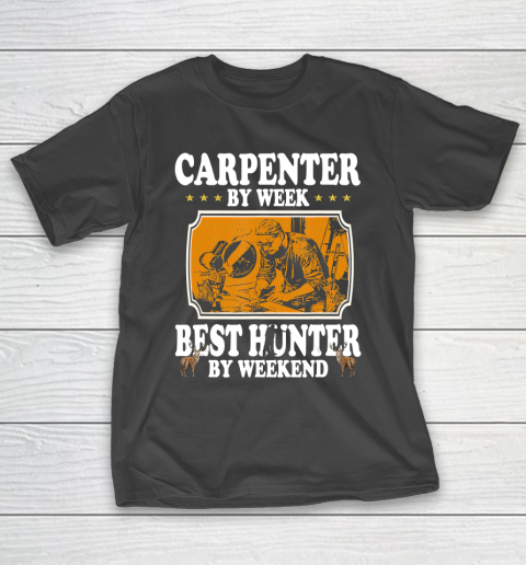Father gift shirt Vintage Carpenter by week best Hunter by weekend gifts papa T Shirt T-Shirt