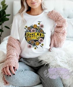 Fleetwood Mac Rock Band T Shirt For Women 1 Fleetwood Mac Rock Band T Shirt For Women 2