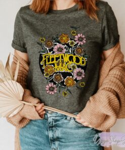 Fleetwood Mac Rock Band T Shirt For Women 2 Fleetwood Mac Rock Band T Shirt For Women 3