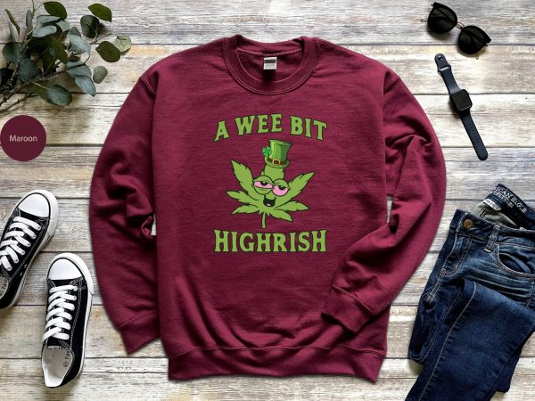 Lucky Shamrock A Wee Bit Highrish Irish Sweatshirt