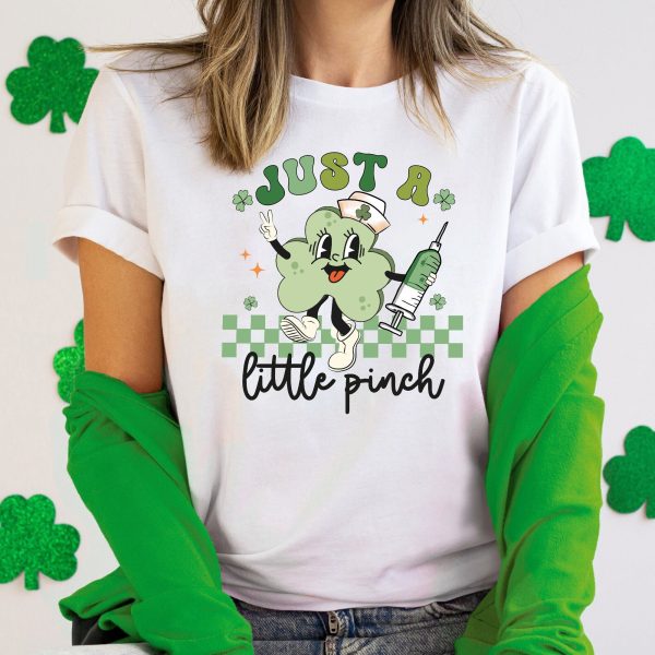 Nurse St. Patrick’s Day Just A Little Pinch RN L&ampD Phlebotomist Shirt