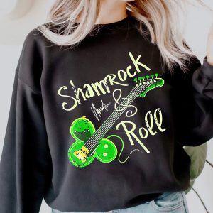 St Patrick’s Day Guitarist Shamrock N Roll Shirt