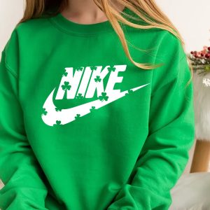 St Patricks Swoosh Shamrock N1KE Sweatshirt Shirt