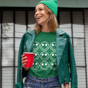 St Pattys Day Smiley Shamrock 4 Leaf Clover Irish Lucky Unisex Shirt