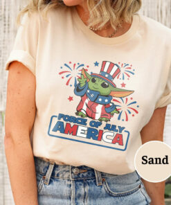 Star War Force Of July American Baby Yoda Indepence Day Shirt 1
