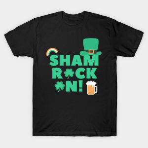 Happy St. Patrick’s Day Shamrock on beer funny 2023 T-shirt
