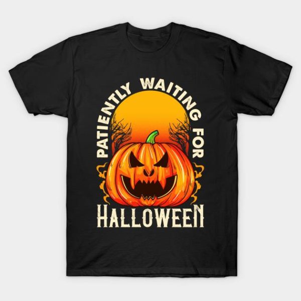 Pumpkin patiently waiting for Halloween t-shirt