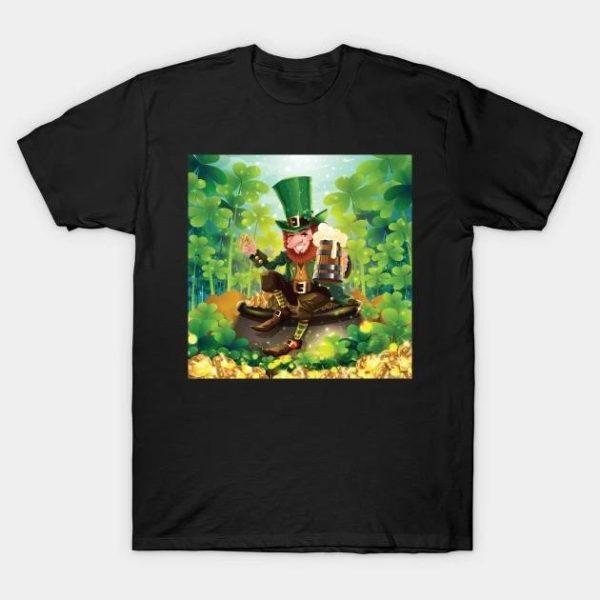 St. Patrick’s Day Leprechaun with Beer gold and Shamrock T-shirt