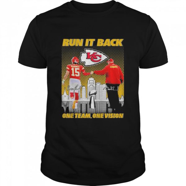 Kansas City Chiefs Mahomes and Andy Reid Run it back one team one vision signatures shirt