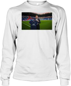 Lionel Messi signed a two year contract with Paris Saint Germain shirt 3