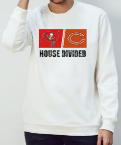 Tampa Bay Buccaneers vs Chicago Bears House Divided Shirt 1 Tampa Bay Buccaneers vs Chicago Bears House Divided Shirt 2