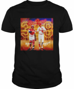 Adam Wainwright and Yadier Molina New Record 328 starts as a battery shirt 1