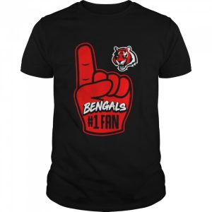 Cincinnati Bengals Infant Hand-Off shirt