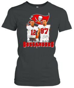 Rob Gronkowski And Tom Brady Tampa Bay Buccaneers Signatures shirt 1 Rob Gronkowski And Tom Brady Tampa Bay Buccaneers Signatures shirt 2