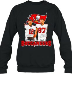 Rob Gronkowski And Tom Brady Tampa Bay Buccaneers Signatures shirt 3 Rob Gronkowski And Tom Brady Tampa Bay Buccaneers Signatures shirt 4