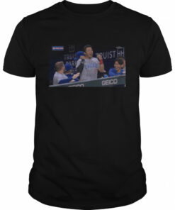 Seiya suzuki celebration shirt 1