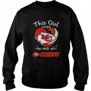 This Girl loves her Kansas City Chiefs football shirt 4