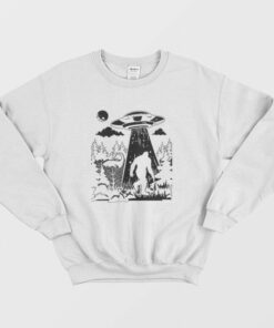 Bigfoot Loch Ness Monster Ufo Sasquatch Alien Cryptozoology Sweatshirt 1 Bigfoot Loch Ness Monster Ufo Sasquatch Alien Cryptozoology Sweatshirt 2