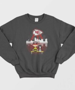 Charlie Brown and Snoopy Watching Kansas City Chiefs Sweatshirt 2