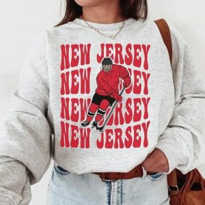 New Jersey Devils Ice Hockey Vintage Graphic Sweatshirt