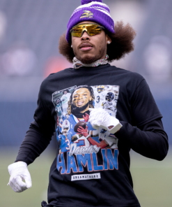 Vintage Damar Hamlin Tribute T shirt Justin Jefferson 1