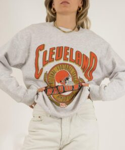 Vintage NFL Cleveland Browns Sweatshirt For Men Women 1