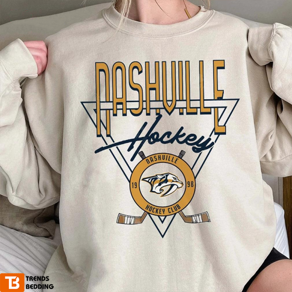 Vintage Nashville Predators Sweatshirt Hockey Fan