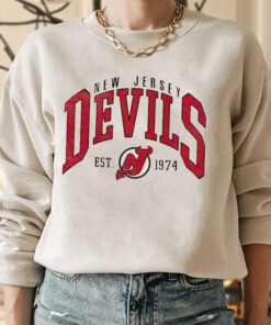 Vintage New Jersey Devils NJ Ice Hockey Unisex Sweatshirt 1